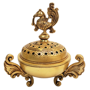 Quemador de incienso de latón puro de alta calidad con acabado pulido, quemador de Loban tradicional de latón vintage para decoración del hogar. - Product Image 4