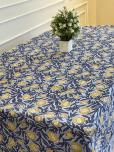 ผ้าปูโต๊ะผ้าฝ้าย 100% พิมพ์ลายดอกไม้ทำมือ สไตล์อินเดียคลาสสิก สำหรับตกแต่งบ้าน งานเลี้ยงค็อกเทล และงานแต่งงาน - Product Image 4