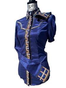Chemise de spectacle western personnalisée pour femmes bleu marine boutonnée avec paillettes dorées et noires vêtements de rodéo et équestre - Product Image 2