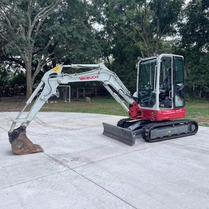 Miniexcavadora Profesional Takeuchi TB335R con Diseño Compacto, Gran Capacidad de Excavación y Sistema Hidráulico Eficiente - Product Image 3