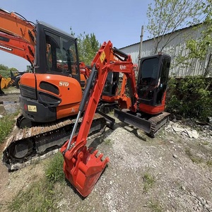 Vente en gros de machines lourdes : Excavatrice Kubota 5,5 tonnes, installation facile, prix abordable, idéale pour les travaux de terrassement - Product Image 1