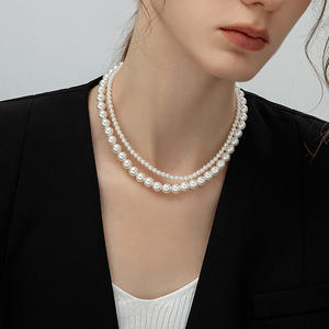 Collar de Doble Capa Estilo Ins de Shijia para Mujer, Cadena de Clavícula Ligera de Lujo de Alta Gama con Perla - Product Image 1