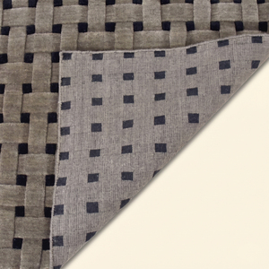 Tapis géométrique gris pierre noir en laine tressée, fait main, à grille entrelacée, antidérapant, écologique, à poils épais, moderne - Product Image 6
