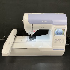 Machine à broder PE800 de haute qualité avec grand écran tactile couleur, informatisée, composants essentiels, moteur, état neuf - Product Image 1