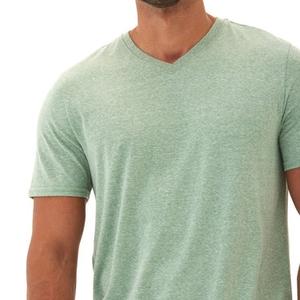 เสื้อยืดคอวีทรงเข้ารูป ยูนิเซ็กซ์ คุณภาพสูง ผลิตจากผ้าฝ้าย 100% เป็นมิตรต่อสิ่งแวดล้อม แห้งเร็ว ขายส่ง ผลิตในบังกลาเทศ - Product Image 4