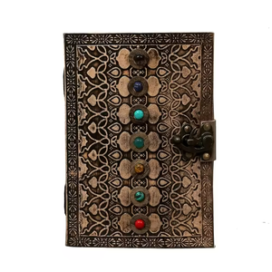 Carnet en cuir avec pierres précieuses, sept chakras, gaufré, fait main, pour notes, journal des ombres, poésie, croquis, bureau, université - Product Image 6