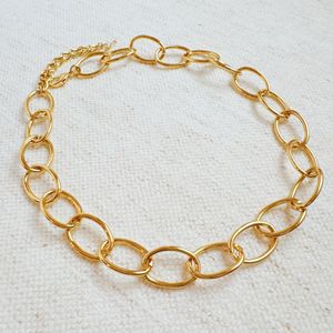 Bracciale Charm Elegante e Collana alla Moda per Uomo e Donna - Collezione New York Office Chain - Product Image 1