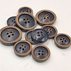 Boutons ronds en os de buffle à 4 trous, polis, brun naturel, boutons de couture brun foncé, boutons de couture en os naturel - Product Image 2