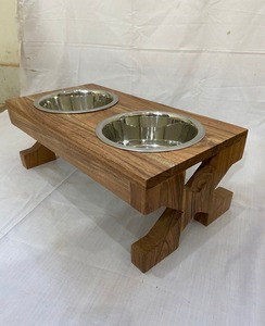 Table d'alimentation pour chien en bois de taille moyenne avec double gamelle en acier inoxydable, pour exportateur indien, durable, pour l'alimentation des animaux de compagnie, pour la distribution mondiale - Product Image 4