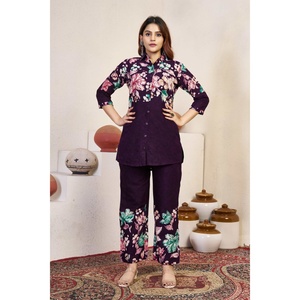 Ensemble coordonné deux pièces en coton imprimé pour femmes - Tenue assortie sur mesure - Product Image 3