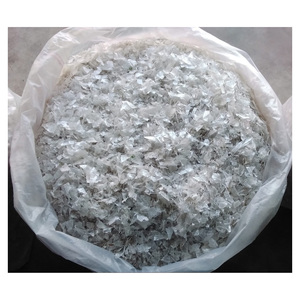 Flocons de PET recyclés, lavés à chaud, transparents, provenant de bouteilles PET, pour le recyclage, granulés RPET, fibres de polyester, export, approvisionnement en vrac - Product Image 1