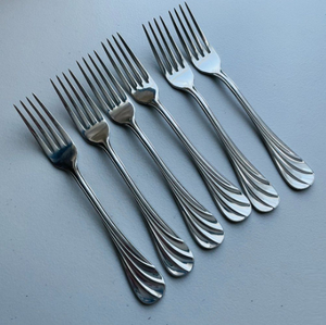 Tenedores Metálicos Plateados al por Mayor, Tenedores de Postre de Metal Pulido para Bodas y Fiestas, Cafeterías, Hogares, Restaurantes - Product Image 1