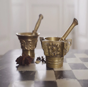 Antique ornate carved brass mortar pestle set featuring decorative swag border patterns, available at wholesale prices. - Product Image 2