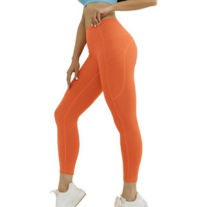 Leggings classiques pour femmes, coupe slim, tissu flexible avec une sensation douce pour un confort toute la journée, leggings de yoga - Product Image 1