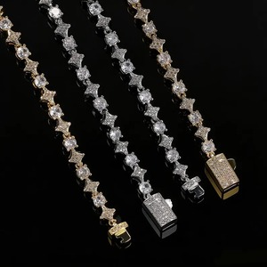 Cadena de diamantes al por mayor en oro blanco para bodas y eventos formales disponible a un precio razonable - Product Image 5