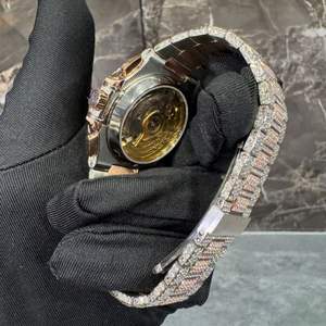 Reloj de Negocios de Alta Calidad con Diamantes de Moissanita DEF de Laboratorio de 40 mm, Estilo Hip Hop, Movimiento de Cuarzo - Product Image 3