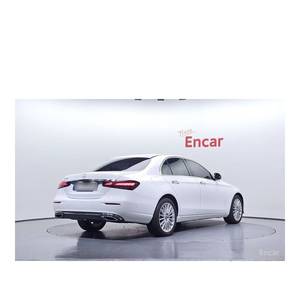 Mercedes-Benz Clase E E250 Exclusive, Modelo Marzo 2023, con 18,546 km, Caja de Cambios Automática, Asientos de Cuero, Cámara Trasera - Product Image 2