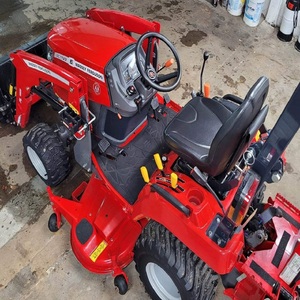 Tractor Agrícola Mini Massey Ferguson GC1723EB de 25HP con Transmisión por Engranajes, Alta Productividad y 4 Años de Garantía - Product Image 3
