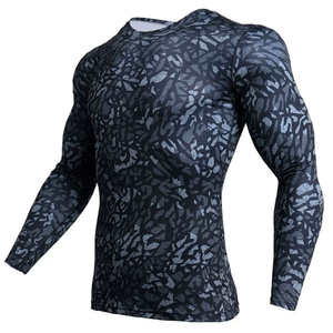 Camisetas de Compresión para Hombre con Estampado Digital, Camisetas de Poliéster para Natación y Running, Camisetas con Protección UV - Product Image 1