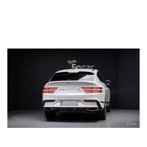 Genesis GV80 2.5T AWD 2023, SUV a Gasolina con Caja de Cambios Automática, Asientos de Cuero, Cámara Trasera, 31,957 km, Volante a la Izquierda - Product Image 4