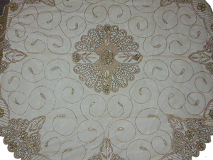 Elegant Hand Embroidery Floral Embroidered <b>Table</b> <b>Runner</b> 100x100cm High Quality Customizable Net Organza Fabric for <b>Dining</b> Coffee - Product Image 2