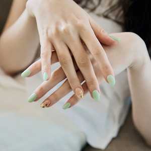 Autocollants pour ongles en gel de qualité salon 100% réels coréens, vegan, sans cruauté, non toxiques, manucure en gros certifiée - Product Image 4