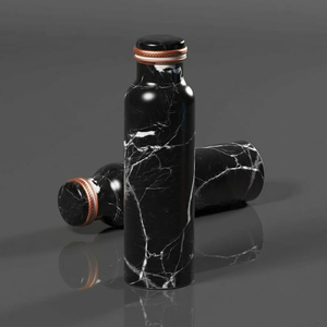 Thermos moderne de luxe en cuivre, design marbre noir et or, bouteille d'eau portable de voyage avec couvercle - Product Image 6