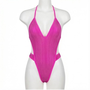Maillot de bain une pièce côtelé rose à dos nu avec bas string, tenue de plage extensible pour femme, maillot de bain tricoté couleur unie - Product Image 1
