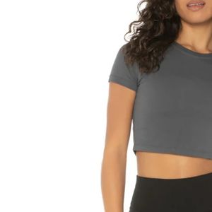 Custom Wholesale Women Fitted Crop T Shirt Short Sleeve Crew Neck <b>Stretch</b> Casual Top Slim Fit Yoga Gym Fitness Activewear Tee - Product Image 5