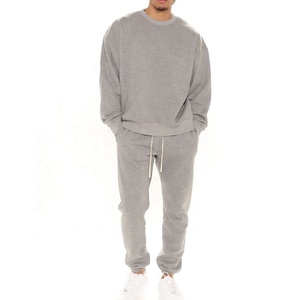 Venta caliente Hombres 100% Algodón Jogging Pullover SweatSuit Slim Fit Eco-Friendly Plain Chándal Asequible - Product Image 1