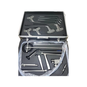 Kit chirurgical de 23 pièces pour microchirurgie laryngée et procédures endoscopiques, comprenant un laryngoscope sur pied et des instruments microscopiques pour ORL - Product Image 5