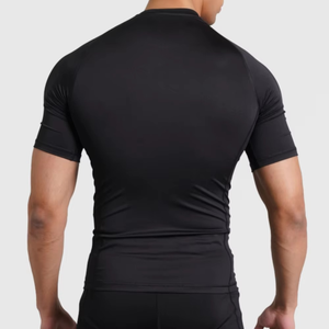เสื้อรัดรูปสำหรับผู้ชายสำหรับกีฬายิวยิตสู UPF50+ เป็นมิตรกับสิ่งแวดล้อม ระบายอากาศได้ดี ซับเหงื่อ แขนสั้น ออกแบบโลโก้ได้ตามต้องการ - Product Image 2