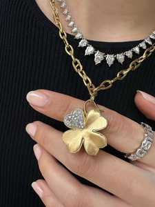 จี้ทอง 14K รูปใบโคลเวอร์สี่แฉก ประดับเพชรแล็บโกรว์ แบบฝังเพชร สำหรับเป็นของขวัญคริสเตียน ขายส่ง - Product Image 4
