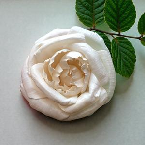 Fleurs en bois Sola VADEE faites à la main, durables, ROSE LALA, fleurs en bois Sola 8,5 CM, tige en fibre de plante Sesbania de Thaïlande - Product Image 1