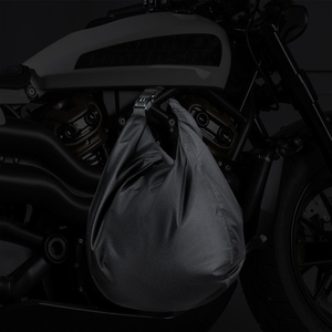 Bolsa para Casco con Paneles de Malla, Forro Interior Protector, Asa Ergonómica, Costuras de Alta Calidad, Forma Compacta, a la Venta con OEM ODM - Product Image 4