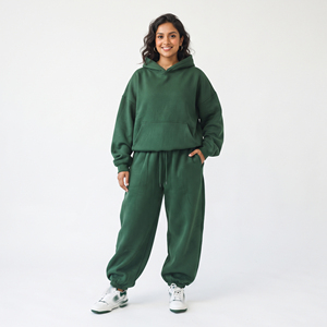 Conjunto de dos piezas de chándal holgado de forro polar para mujer, con capucha y pantalones jogger de pierna ancha, estilo urbano de moda, informal de invierno - Product Image 1