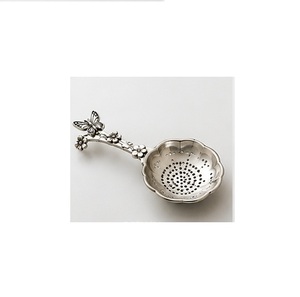 Classic Polished Stainless Steel Tea Strainer with Fleur De Lis Handle Reusable Infuser - Product Image 4