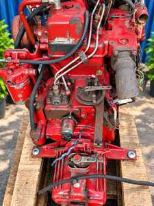 Motor marino diésel BUKH DV24 de 4 cilindros y 4 tiempos usado - Product Image 2
