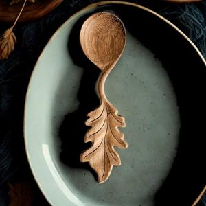 Cuillère en bois sculptée de style américain, fabriquée à la main au Vietnam, ustensile naturel durable pour les commandes en gros et les détaillants, en stock - Product Image 1