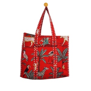 Algodón acolchado estampado a mano Reversible grande melocotón rojo Floral bolso de mano ecológico sostenible resistente compras de comestibles - Product Image 1