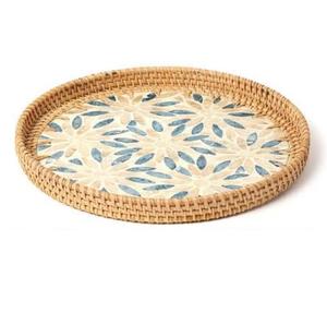 Plateau de service décoratif en rotin et bois, fait main, avec incrustations en os, pour boissons froides ou café, fourni par l'Inde - Product Image 1