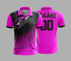 Polo en polyester personnalisé avec impression par sublimation, fabrication de qualité supérieure, coutures durables pour hommes, femmes et jeunes, séchage rapide, respirant, idéal pour les activités sportives. - Product Image 4