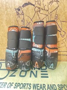 BRAND ZONE Protège-tendons en néoprène pour chevaux, ensemble de 4 protections pour les jambes, comprenant deux protections avant et deux protections arrière - Product Image 6