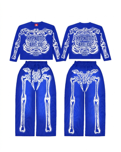 Conjunto de camiseta y pantalones de algodón grueso de 320 GSM con estampado de logotipo personalizado en color rojo degradado, corte holgado, para mujer. - Product Image 3