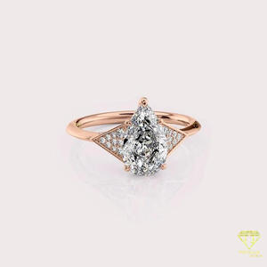 Bague de fiançailles en moissanite taille poire avec pierres latérales triangulaires en or blanc, bague de mariée à trois pierres, bague de promesse élégante, bague de mariage - Product Image 6