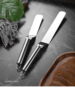 ชุดมีดตัดเ<span class=keywords><strong>ค</strong></span>้กพร้อมใบมีดสแตนเลสและอุปกรณ์เสิร์ฟสำหรับการหั่นเค้กอย่างราบรื่น ใช้สำหรับของหวานในงานวันเกิดและงานแต่งงาน - Product Image 1