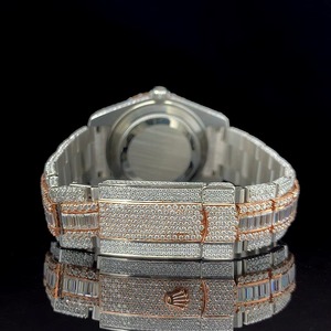 Reloj de Lujo Unisex de Cuarzo con Incrustaciones de Diamantes, Aleación de Oro Amarillo, Esfera Analógica, Cristal de Zafiro, Visualización de Fecha, 41 mm, Acero Inoxidable - Product Image 4