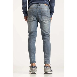 Jeans en denim sur mesure pour hommes, fabriqués par un créateur offrant des choix de tissus tendance et confortables - Product Image 5