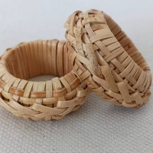 Lot de porte-serviettes en rotin naturel tressé faits à la main, écologiques et réutilisables, accessoires de décoration de table pour mariage rustique et fête - Product Image 1