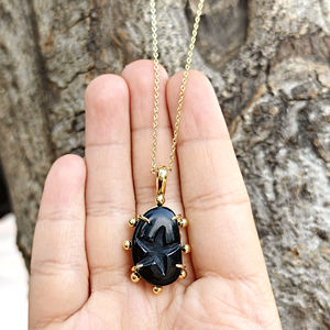Pendentif en onyx noir sculpté à la main avec motif étoile, plaqué or 18 carats, en laiton massif, serti de perles, collier ajustable pour femme, cadeau - Product Image 4